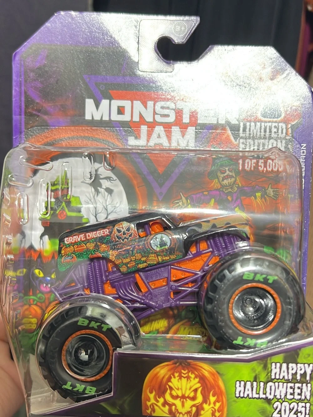 Limited Edition Monster Jam Halloween Truck 2025- 1 of only 5,000